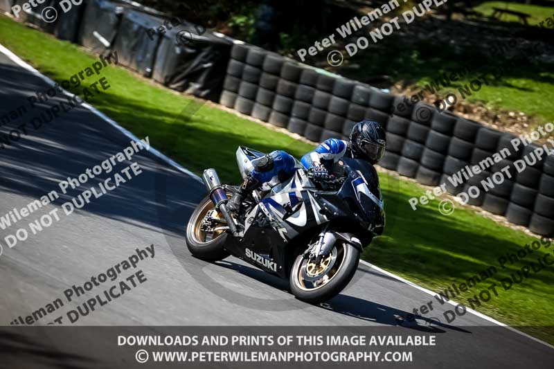 cadwell no limits trackday;cadwell park;cadwell park photographs;cadwell trackday photographs;enduro digital images;event digital images;eventdigitalimages;no limits trackdays;peter wileman photography;racing digital images;trackday digital images;trackday photos